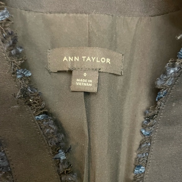 Ann Taylor Tweed Blazer - Picture 2 of 12